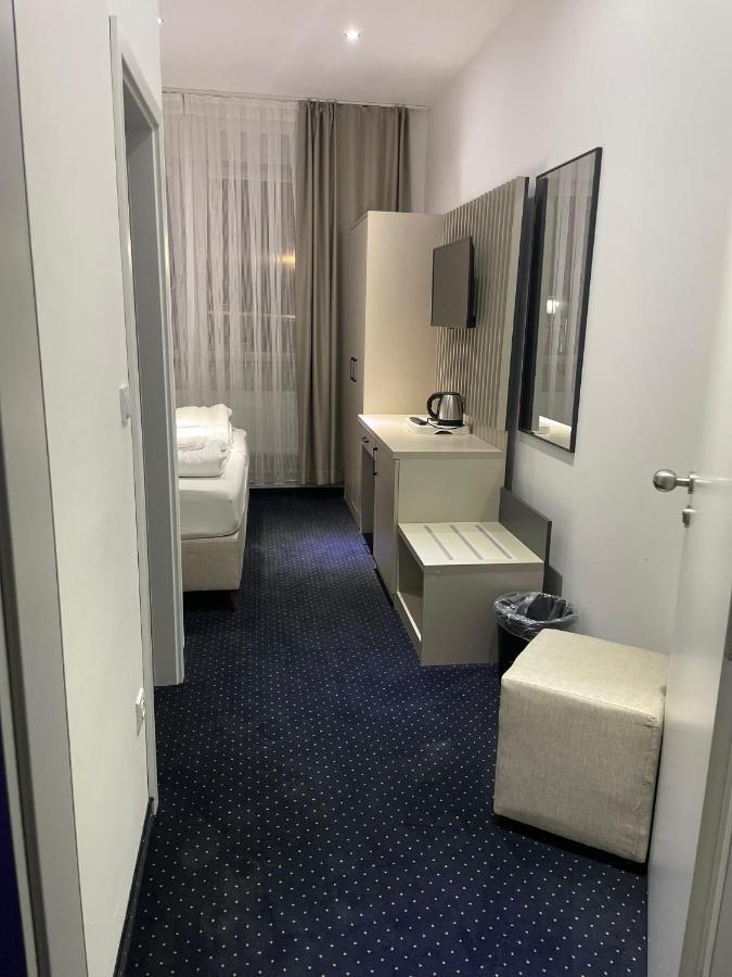 Gastpark Hotel Manching Kültér fotó